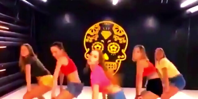 molten,teen